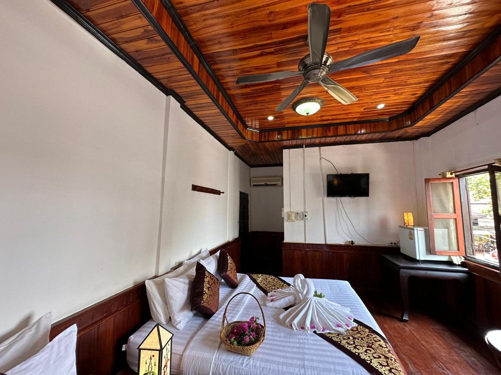 Villa Thida Mekong Riverside 琅勃拉邦 客房 照片